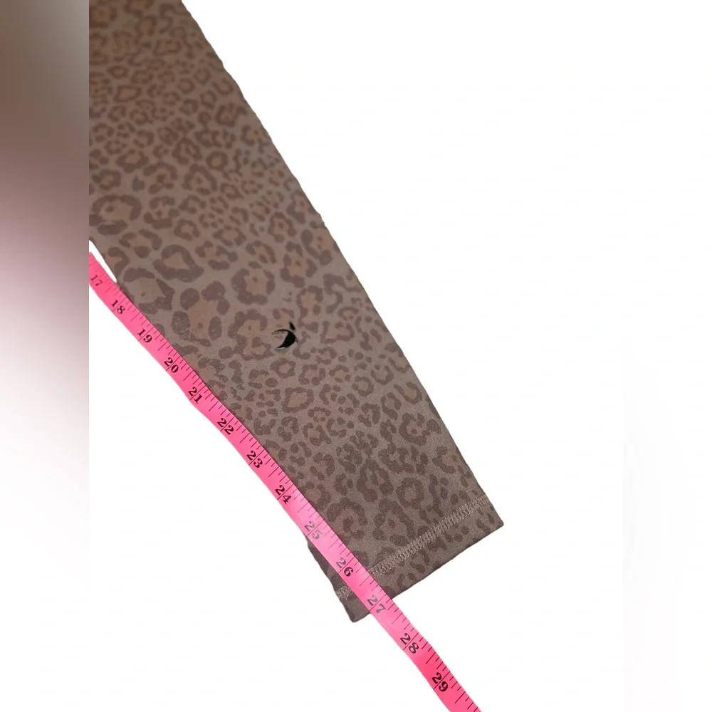 Glyder | Medium Sultry legging in‎ Cocoa Leopard